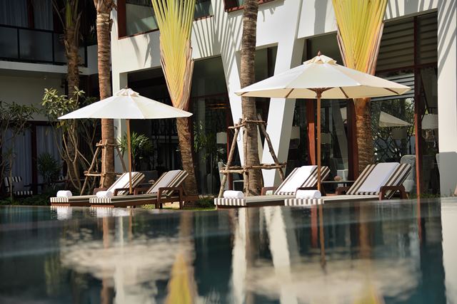 Shintana Saya La Maison